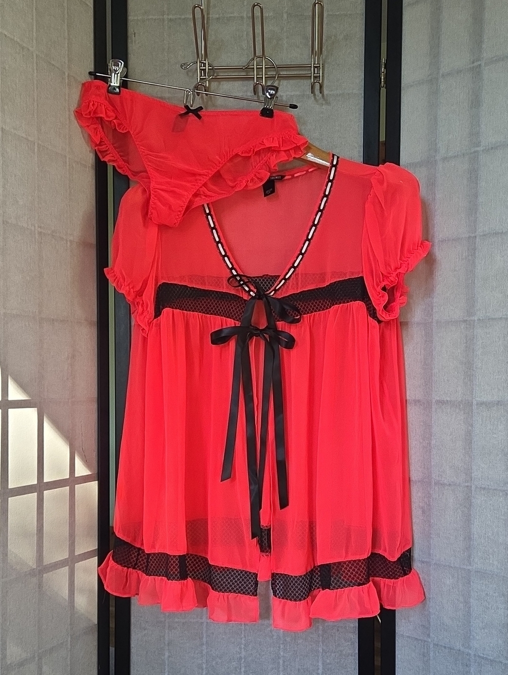 Victoria’s Secret Hot Pink Mesh Babydoll Set Black Satin Ribbon & Trim